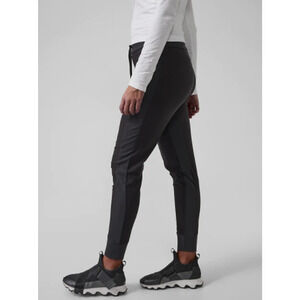 Athleta 16 TALL black Headlands Hybrid Trek Jogger pants outdoor travel casual